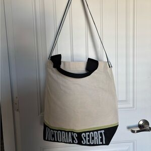 Victoria Secret insulated bag